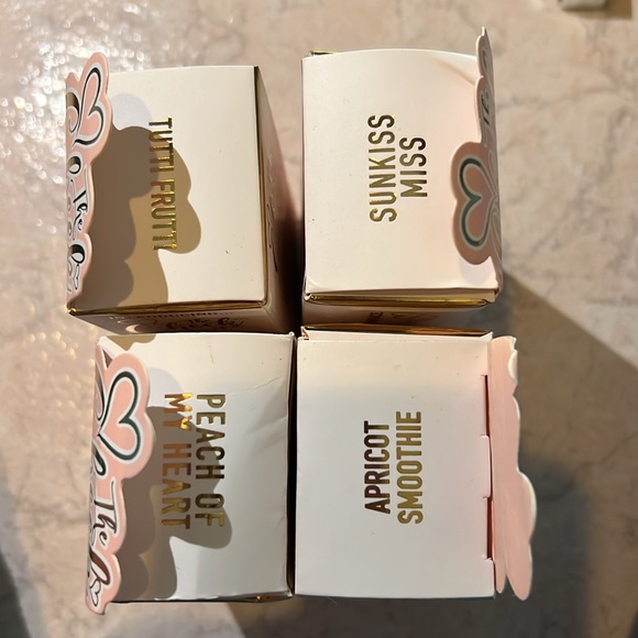 COPY - PLouise Liquid blushes - Picture 2 of 2